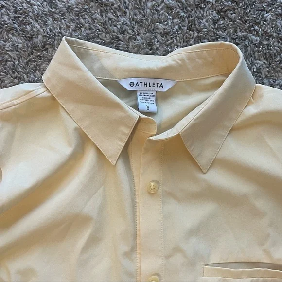 Athleta Urbanite Button Up Tank - Picture 2 of 3